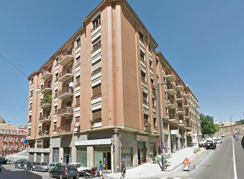 Domus Yenne Suites 칼리아리 외부 사진