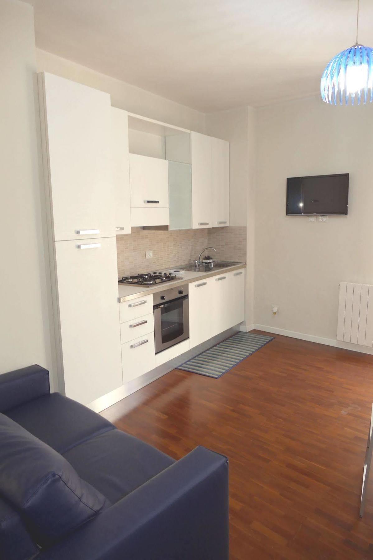 Domus Yenne Suites 칼리아리 외부 사진
