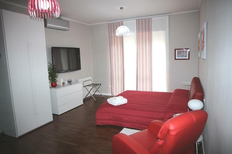 Domus Yenne Suites 칼리아리 외부 사진